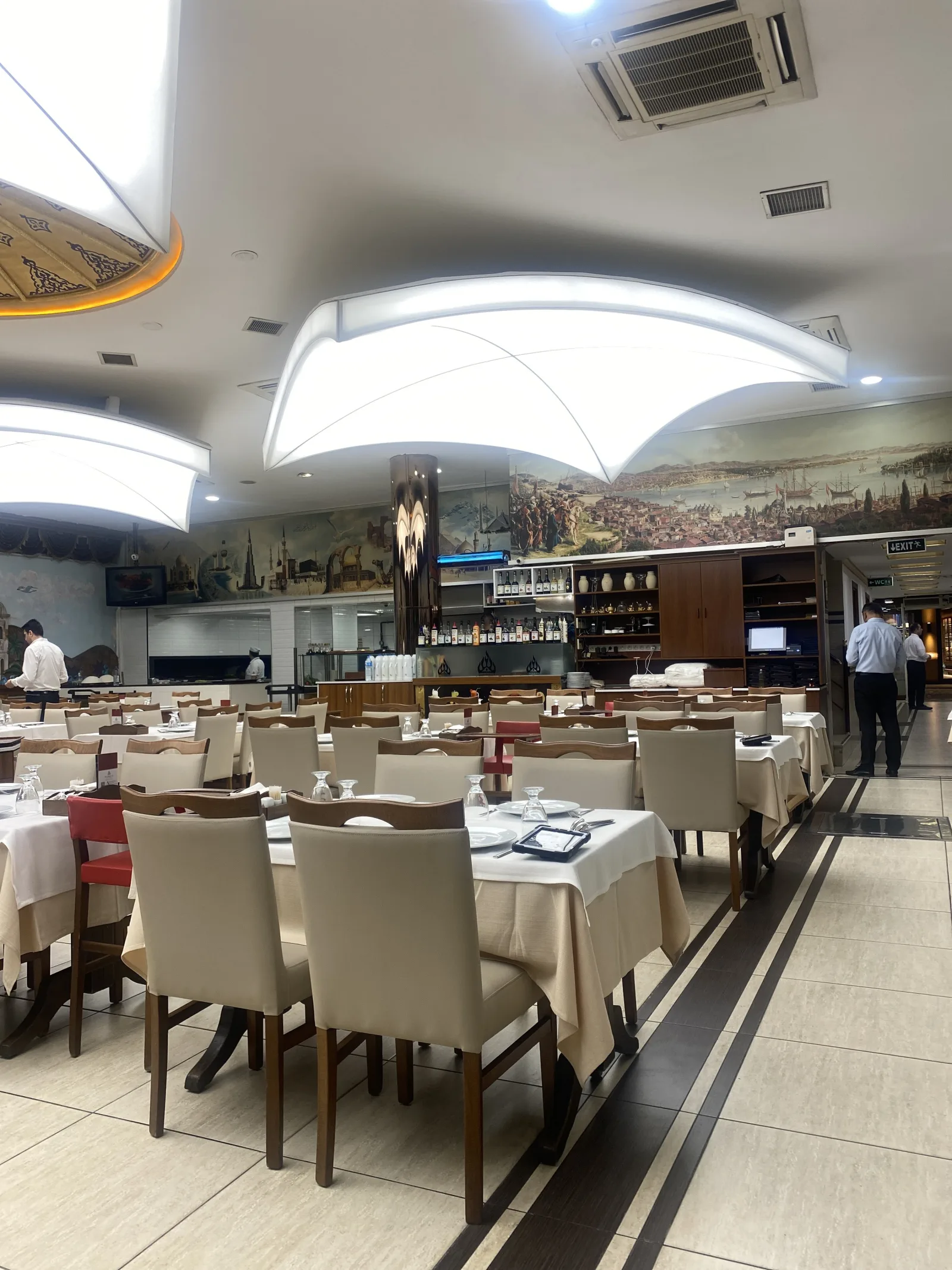 Haskral Hatay Sofrasi, Fatih, İstanbul — Restoran