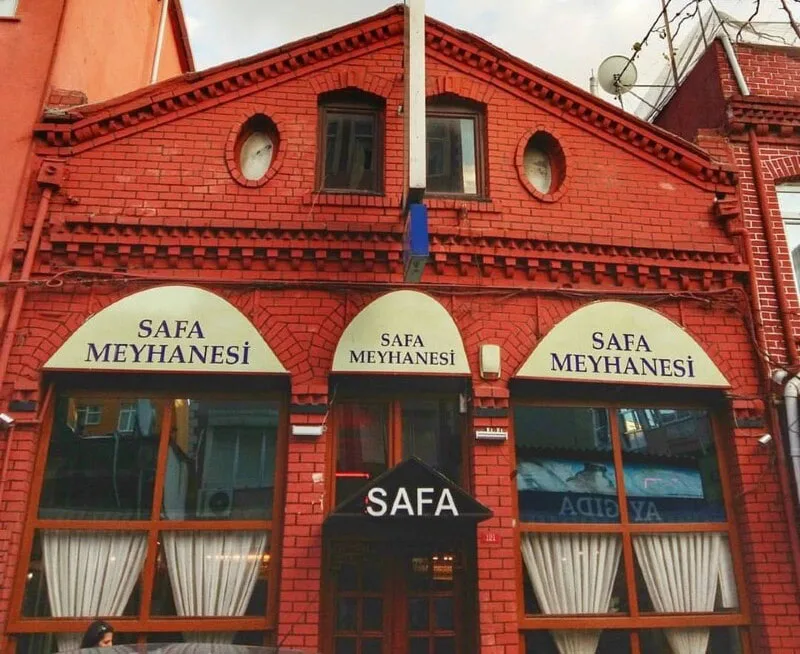 Safa meyhanesi, Fatih