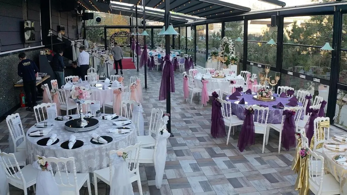 Leroz Cafe&Restaurant, Başakşehir