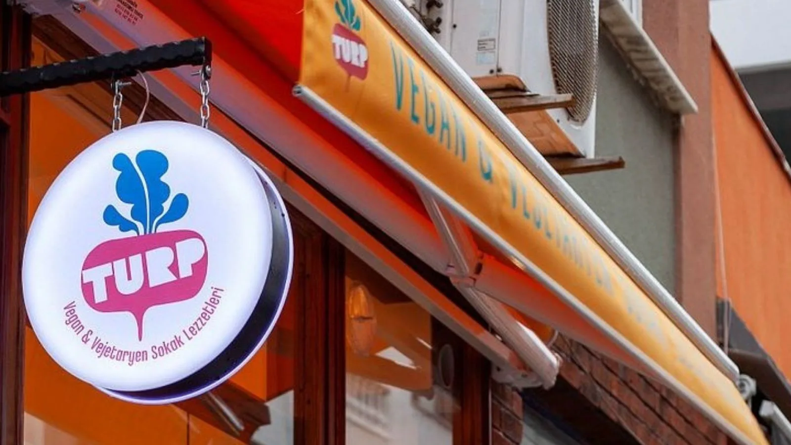 Turp, Kadıköy, İstanbul — Restoran