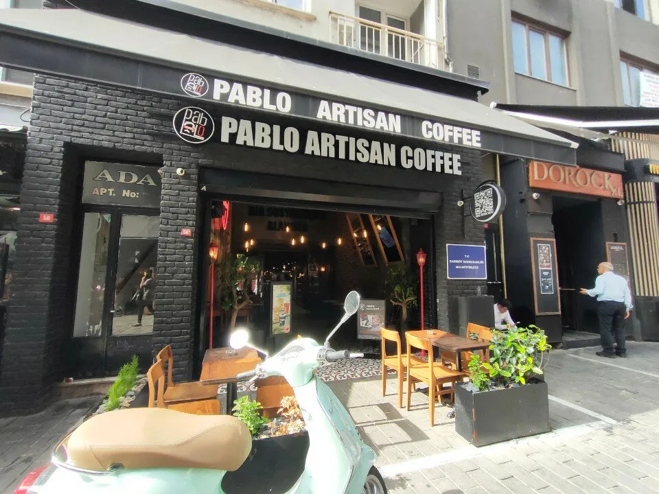 Pablo Artisan Coffee, Kadıköy, İstanbul — Kafe ve Pastane