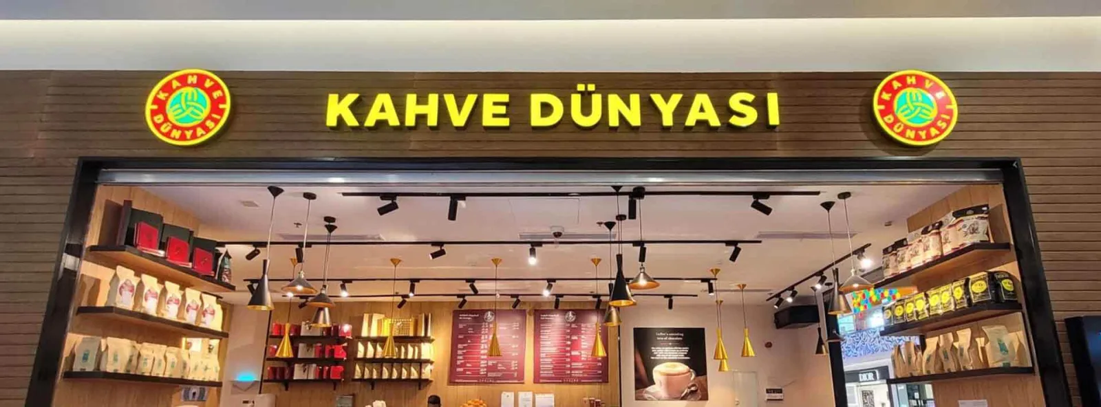 Kahve Dünyası, Şişli, İstanbul — Kafe ve Pastane