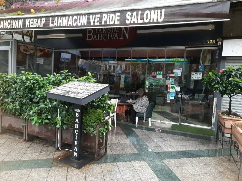 Taksim Bahçivan, Beyoğlu