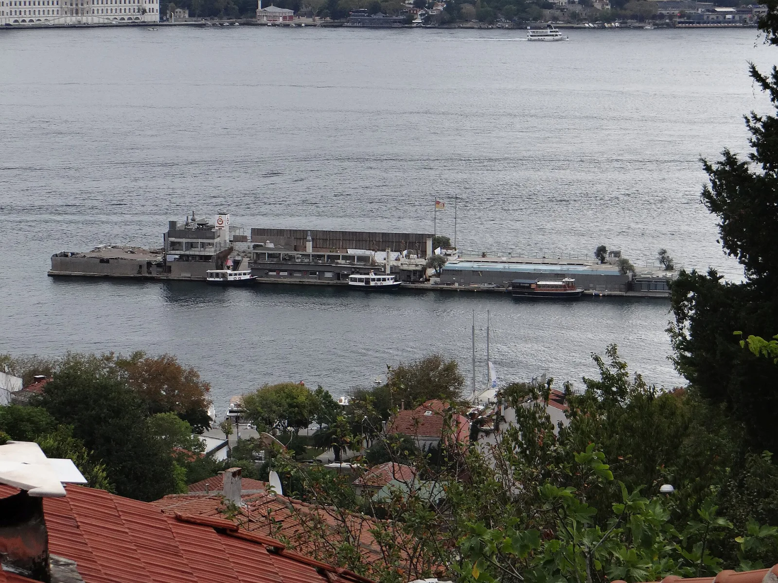 Galatasaray Adası, Beşiktaş