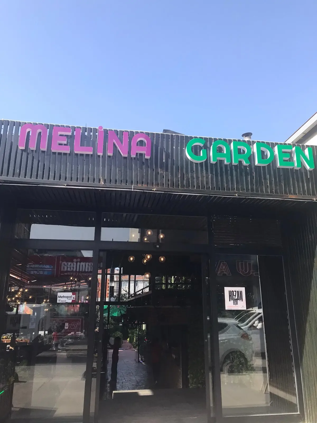 MELİNA GARDEN LOUNGE, Sultanbeyli, İstanbul — Restoran
