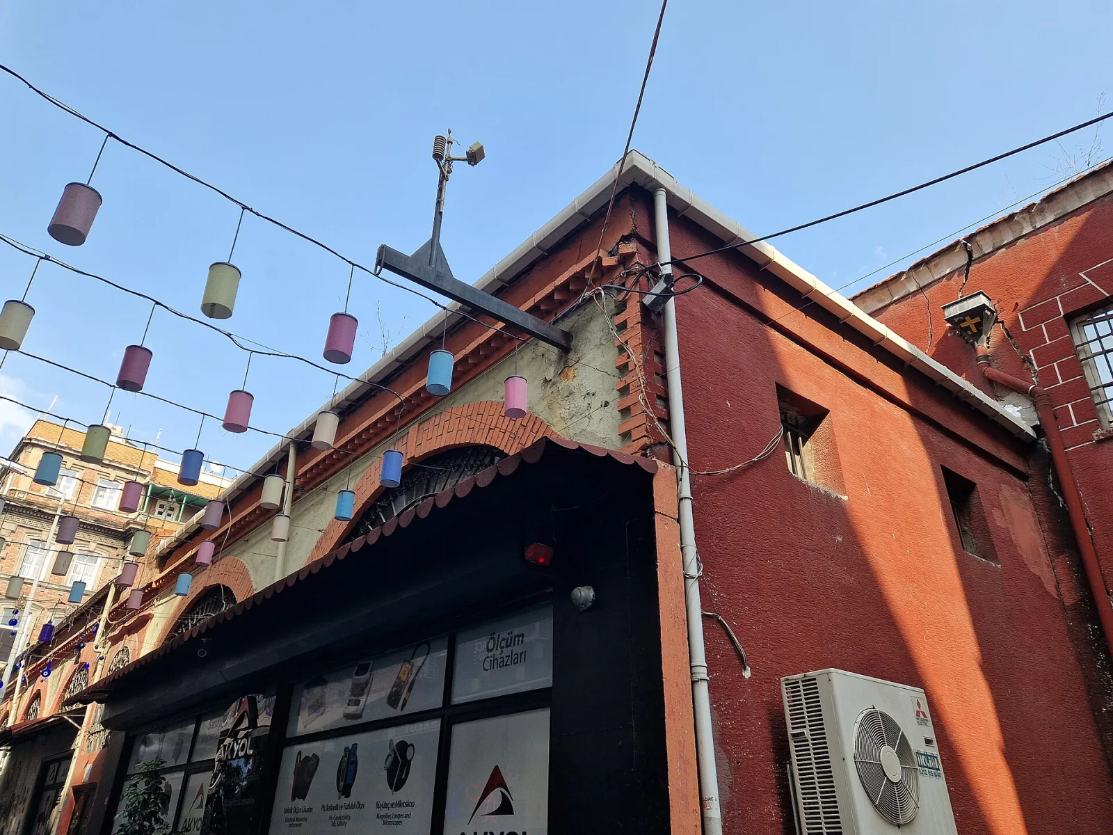 Skull and Bones Cocktail Bar, Beyoğlu