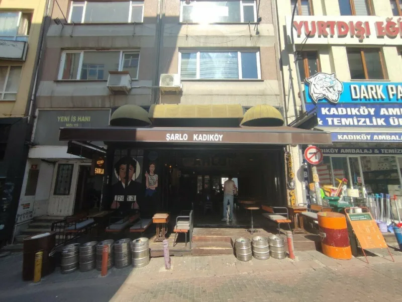 Şarlo, Kadıköy