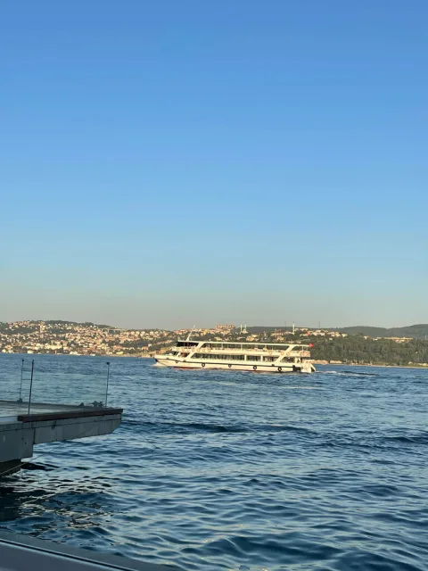 Arnavutköy Balıkçısı, Sarıyer, İstanbul — Restoran
