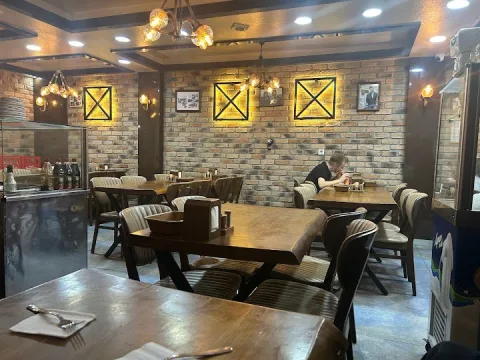 Fatih Kebap Salonu, Fatih, İstanbul — Restoran