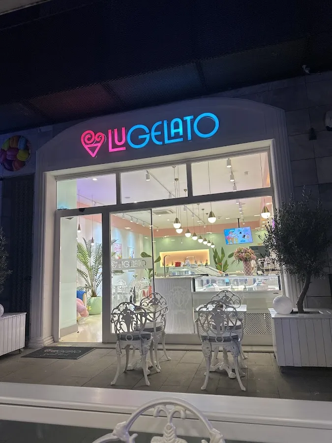 Lu Gelato Beylikdüzü, Beylikdüzü, İstanbul — Kafe ve Pastane