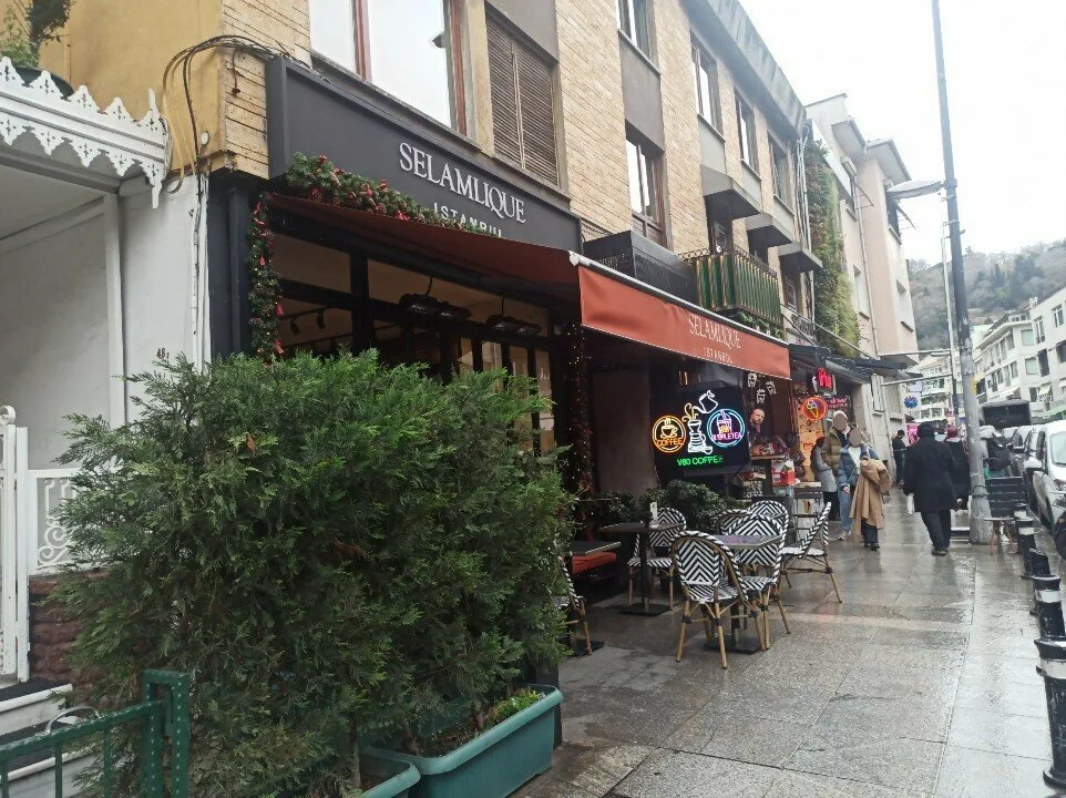 Selamlıque İstanbul Cafe, Beşiktaş, İstanbul — Kafe ve Pastane