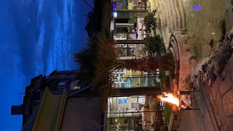 Gölet Cafe&Restoran, Büyükçekmece, İstanbul — Kafe ve Pastane