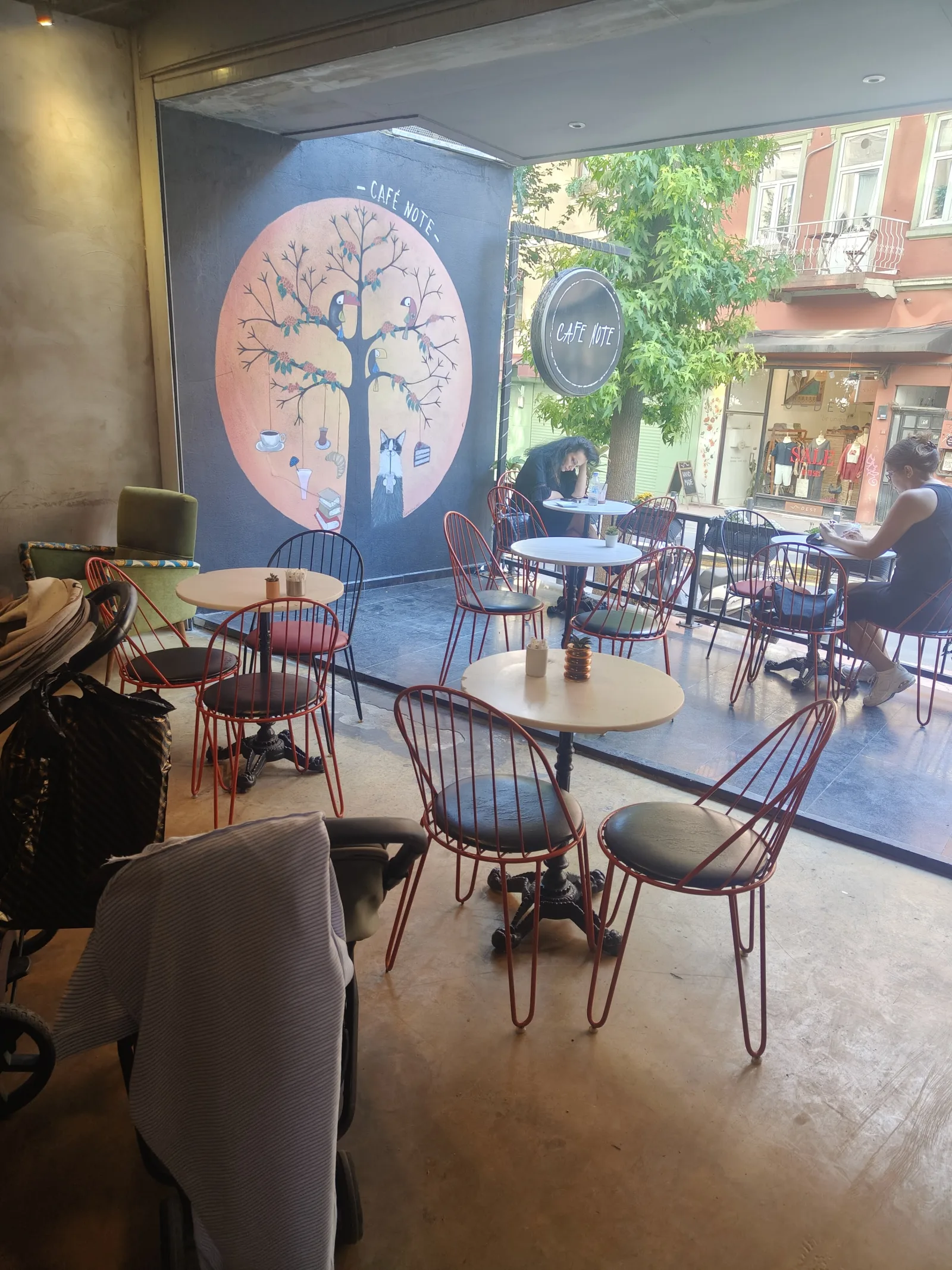 cafe note, Beyoğlu, İstanbul — Kafe ve Pastane