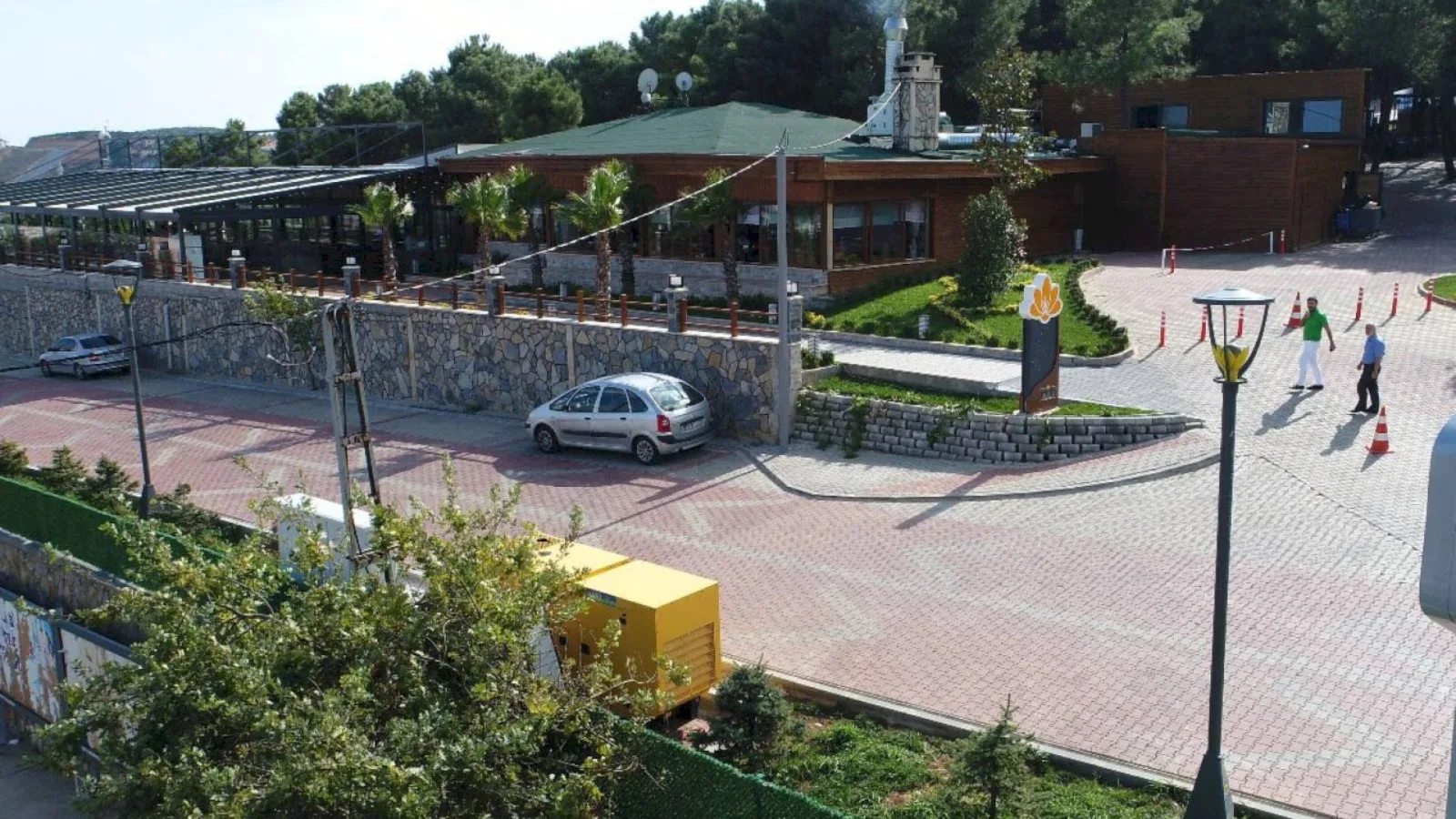 Sultanbeyli Aydos Tesis, Sultanbeyli, İstanbul — Restoran