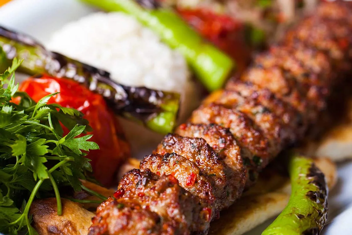 Kebap Hocası, Maltepe, İstanbul — Restoran