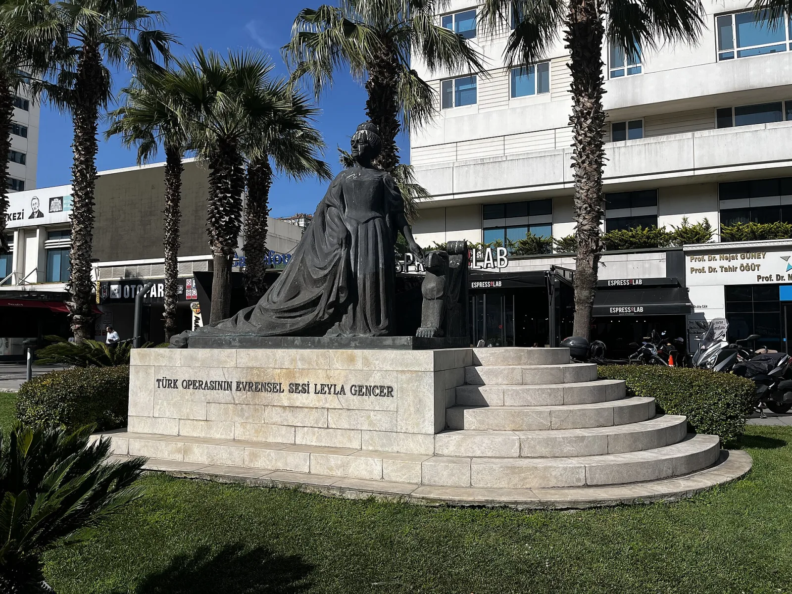 YES Kardesler, Şişli, İstanbul