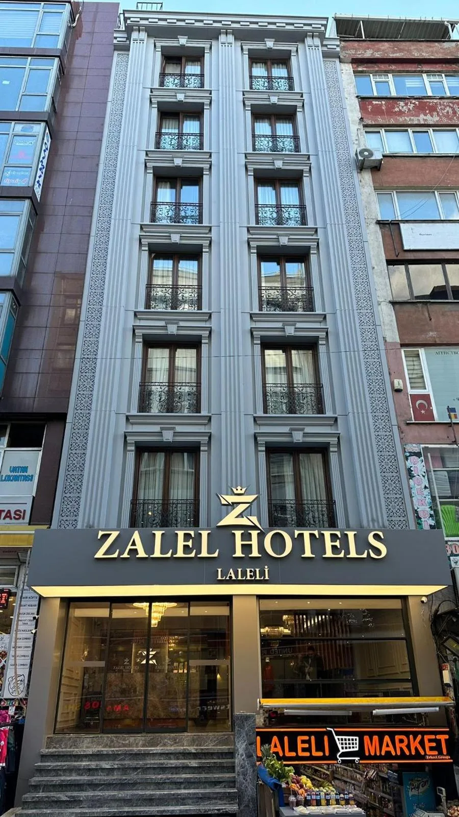 zalelhotelslaleli, Fatih