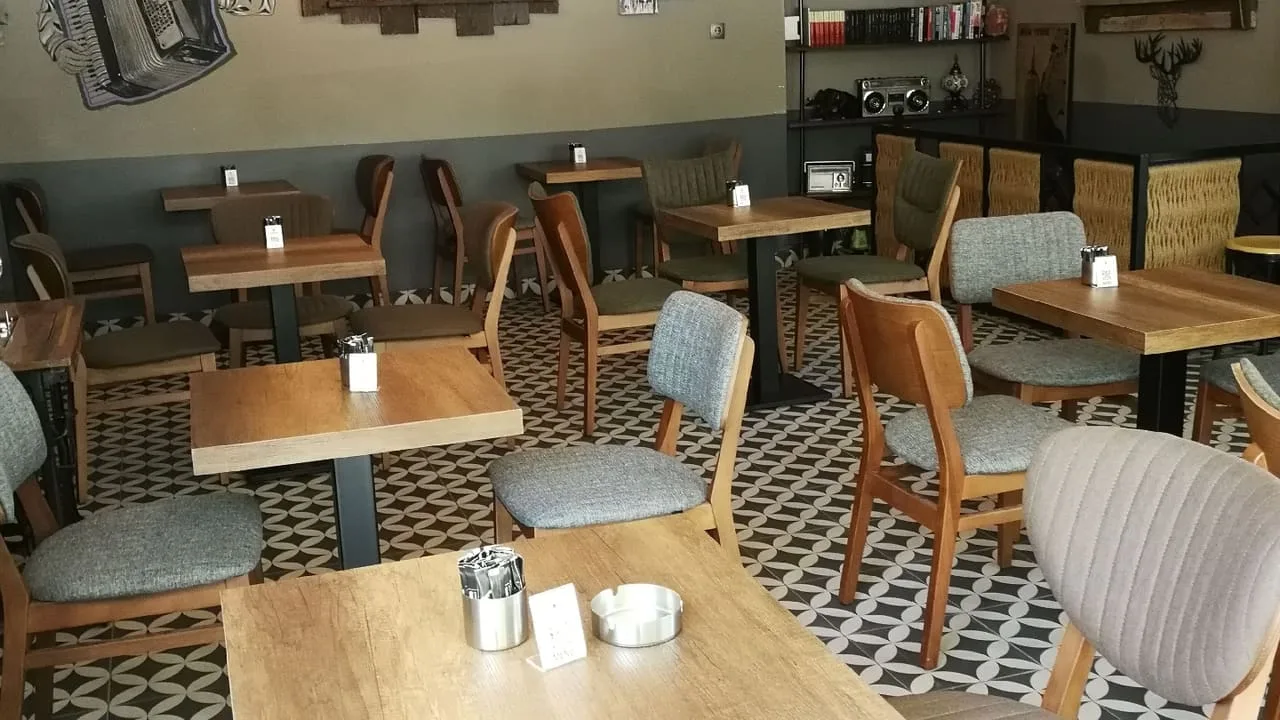 Hunters Cafe Hookah, Avcılar, İstanbul — Kafe ve Pastane