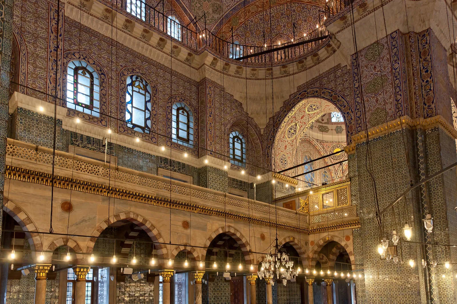 Yeni Camii, Beyoğlu, İstanbul — Cami