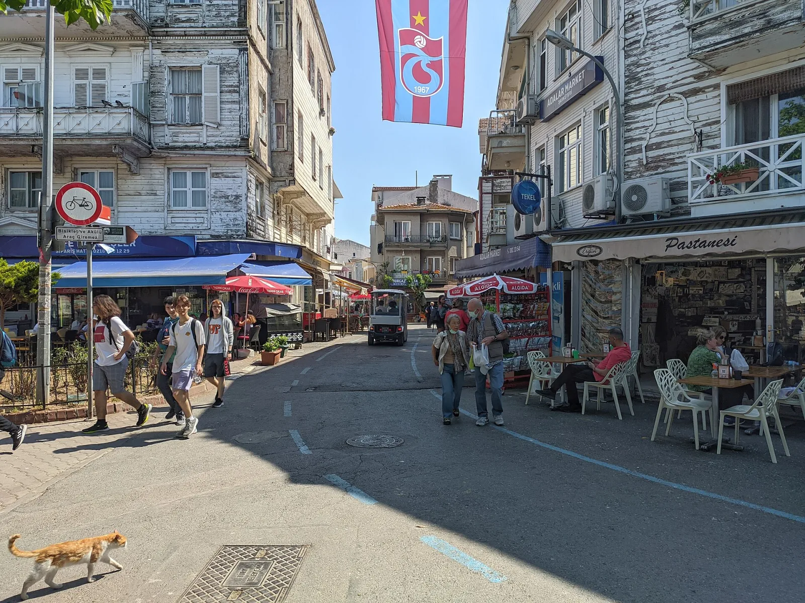 Burgazada İskelesi, Adalar, İstanbul — Sahil ve Kıyı