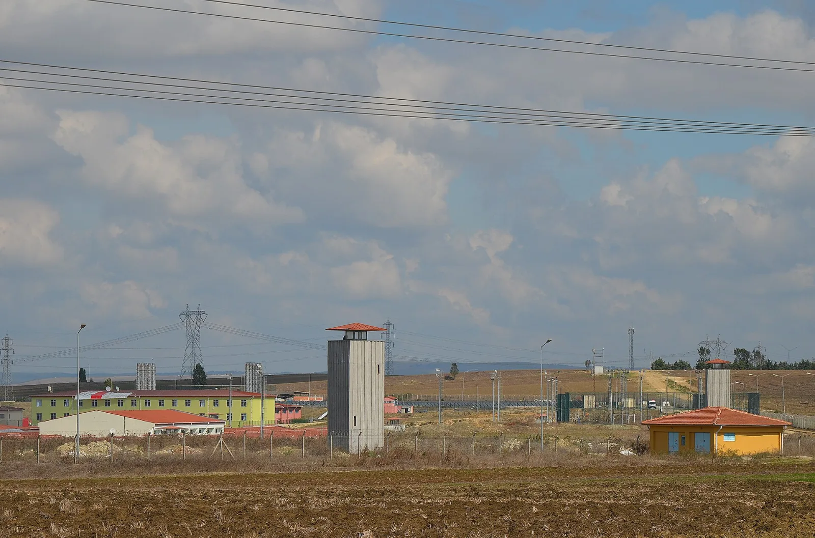Marmara Cezaevi, Silivri