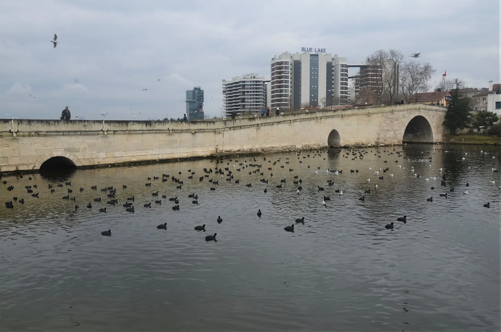 Küçükçekmece'de Sahil ve Manzara ile Bir Gün