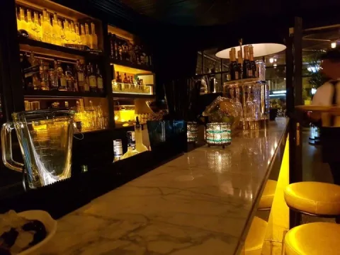 Must, Şişli