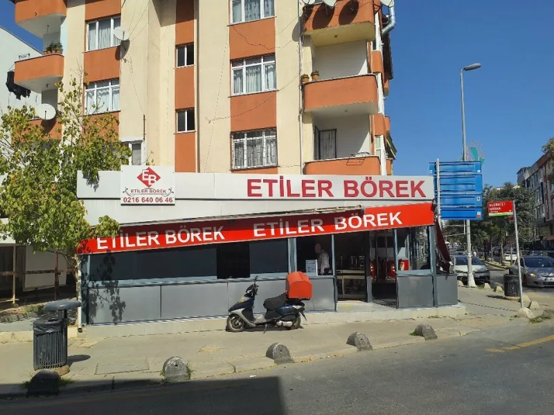 Etiler Börek, Çekmeköy, İstanbul — Kafe ve Pastane