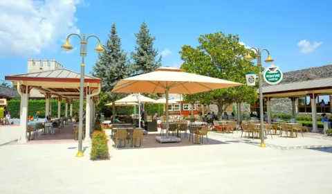 Fatih Belediyesi Sultanahmet Sosyal Tesisleri, Fatih, İstanbul — Kafe ve Pastane