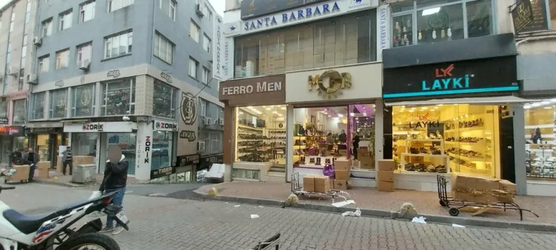 By Ferro, Fatih