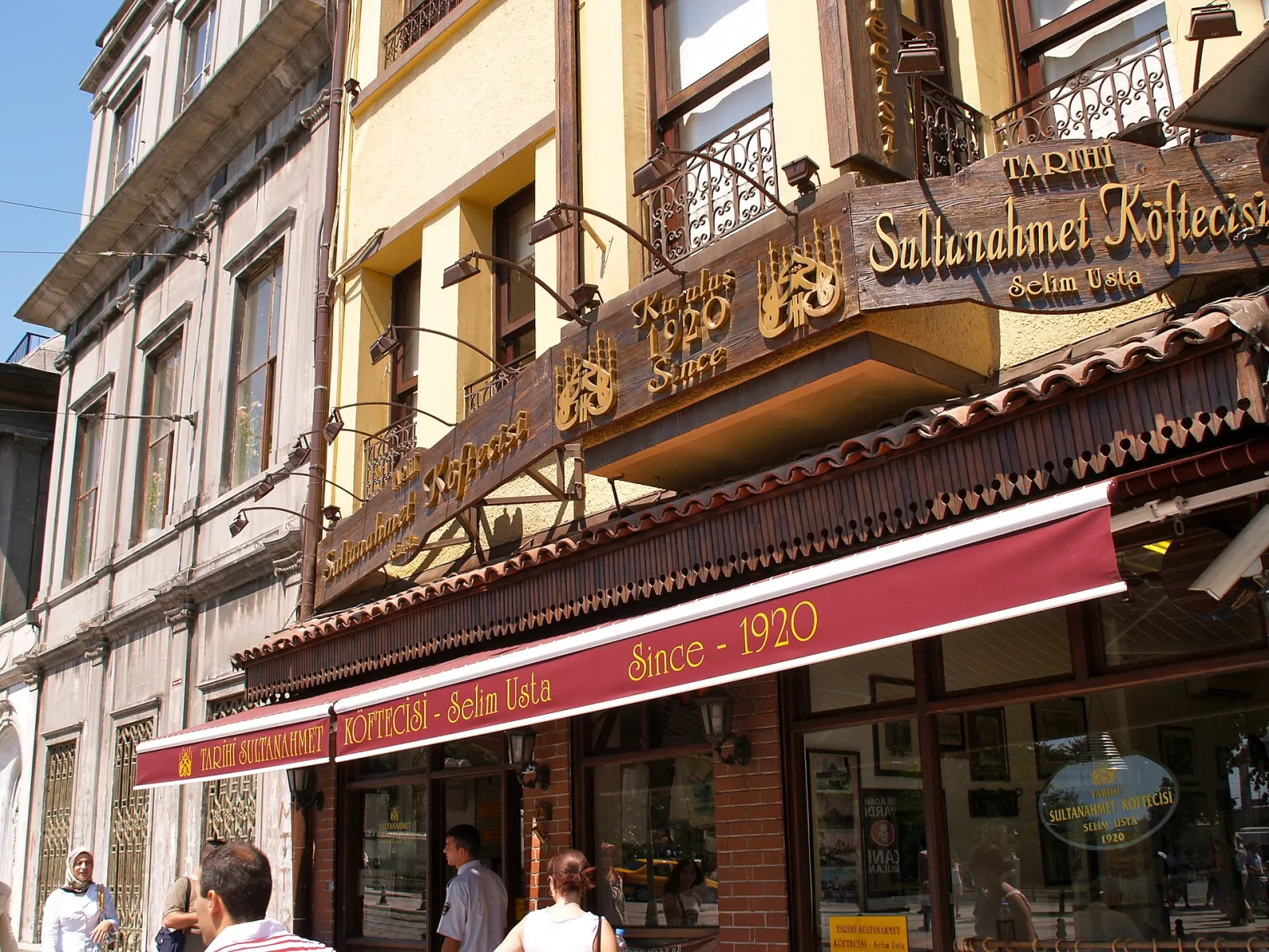 Sultanahmet köftecisi, Ataşehir, İstanbul — Restoran