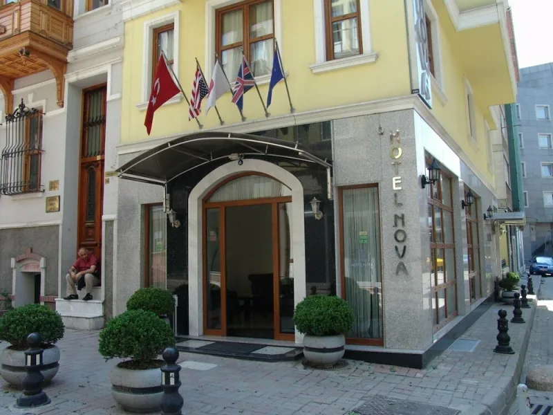 Nova hotel, Kadıköy, İstanbul — Otel