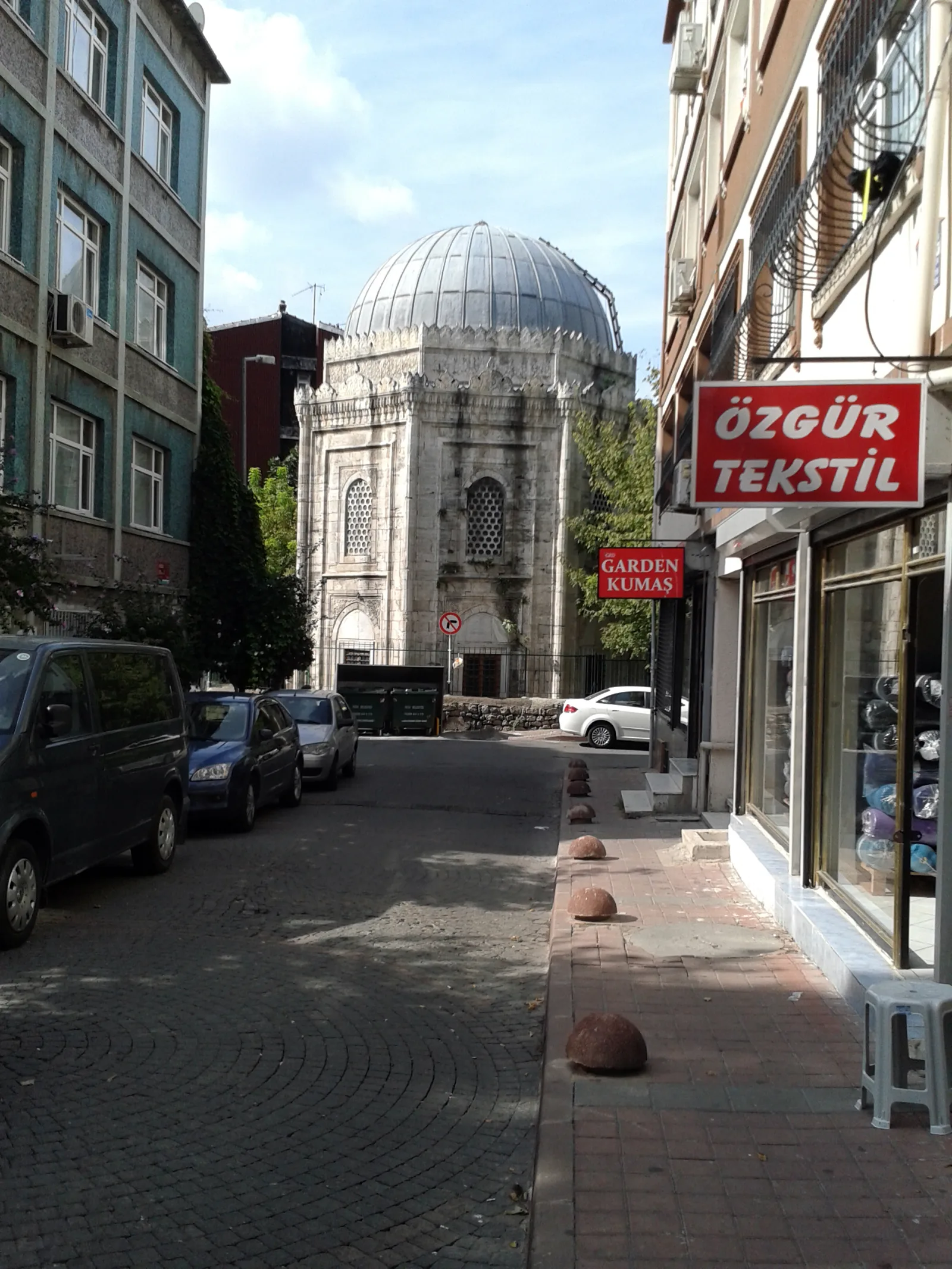 Hüsrev Paşa Türbesi, Fatih, İstanbul — Tarihi Yapı