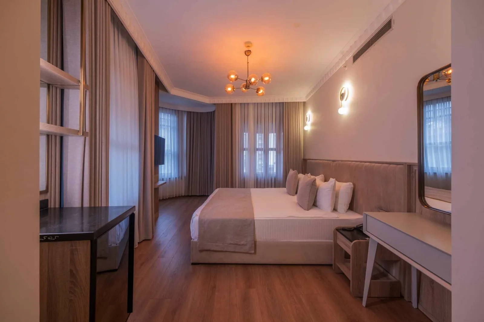Atik Palace Hotel, Şişli, İstanbul — Otel