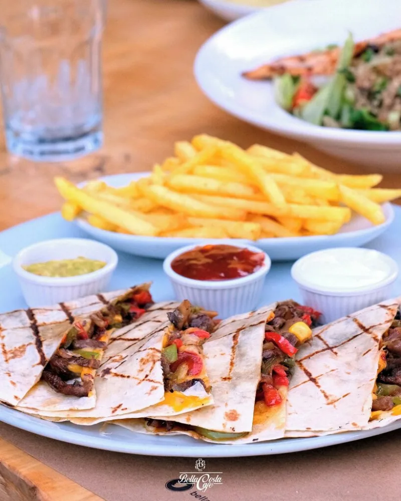 Bella Costa Cafe, Büyükçekmece, İstanbul — Kafe ve Pastane