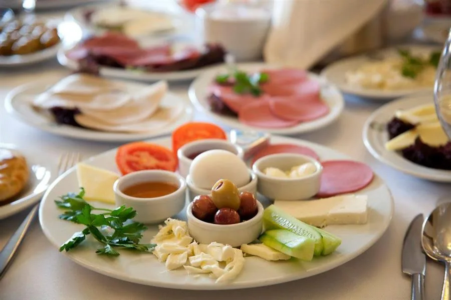 Su Kemeri Gaziosmanpaşa Sosyal Tesisi, Gaziosmanpaşa, İstanbul — Restoran