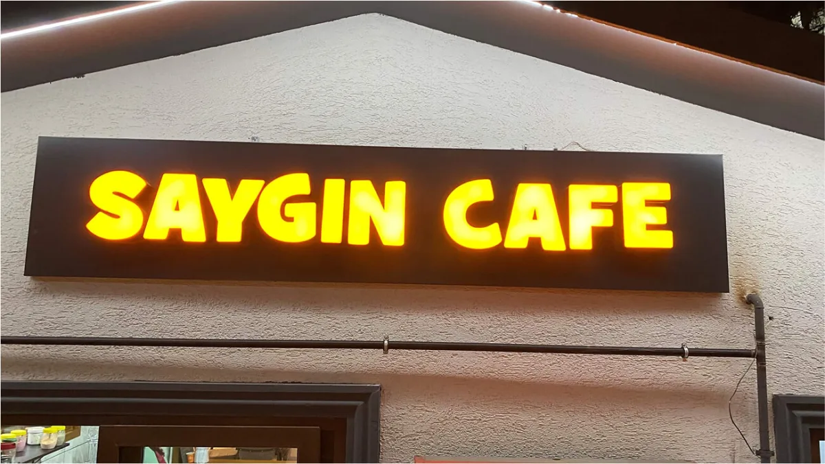 Saygı cafe, Sultanbeyli, İstanbul — Kafe ve Pastane