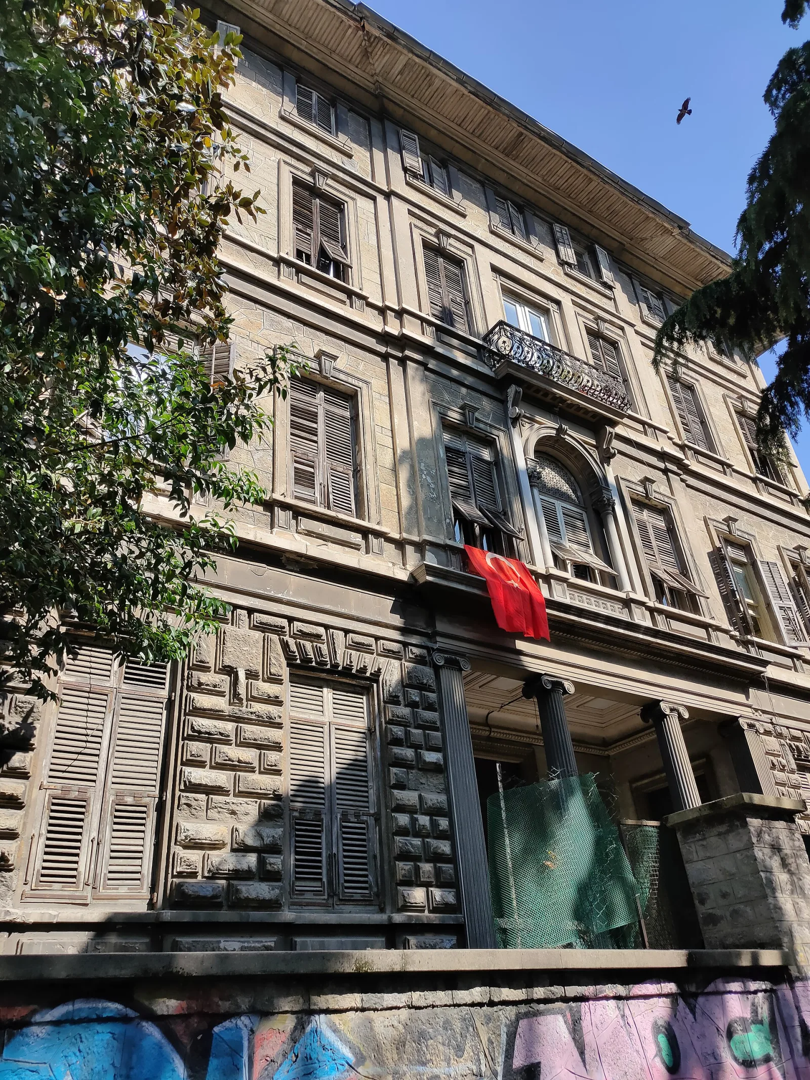 Sarıca Apartmanı, Kadıköy, İstanbul