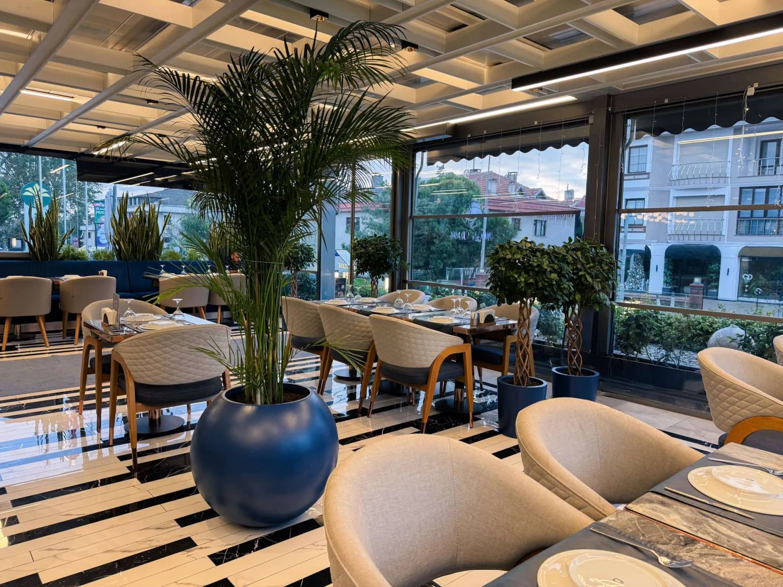 Sultan Balık Florya - Alkolsüz Balık Restoranı, Bakırköy