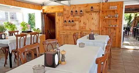 Qarip Restauran, Sarıyer
