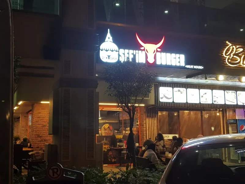 Şef'im Burger, Başakşehir