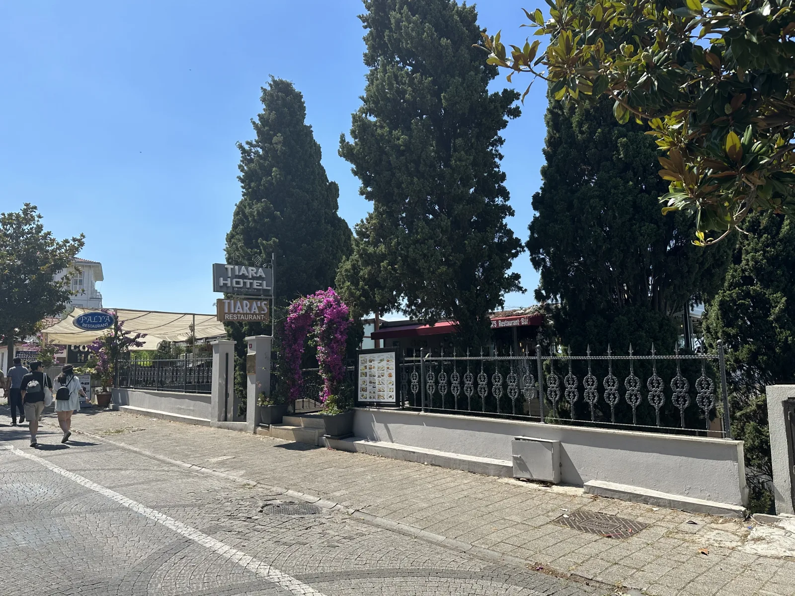 Tiara Büyükada Otel, Adalar