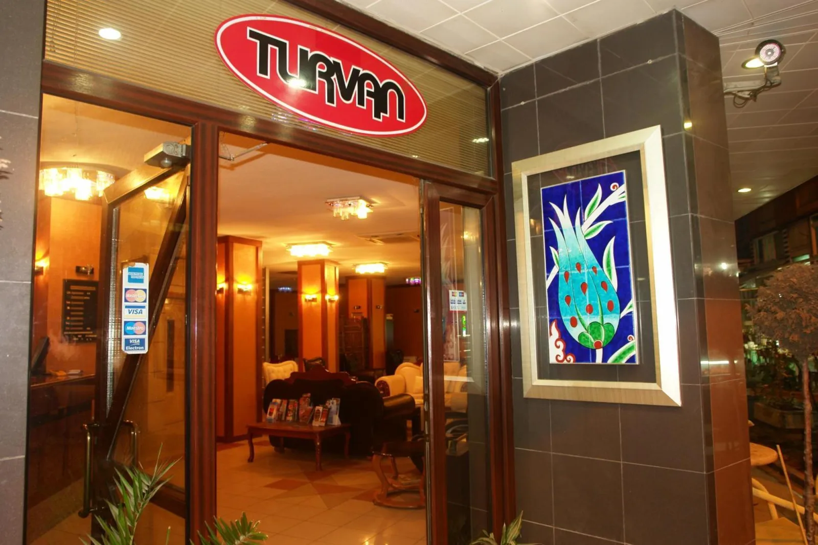Turvan Hotel, Fatih
