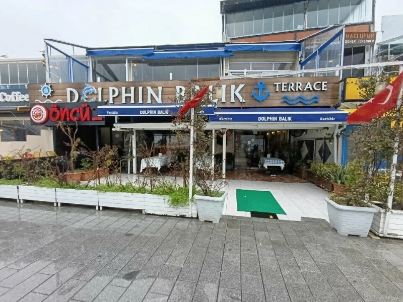 Dolphin, Sarıyer