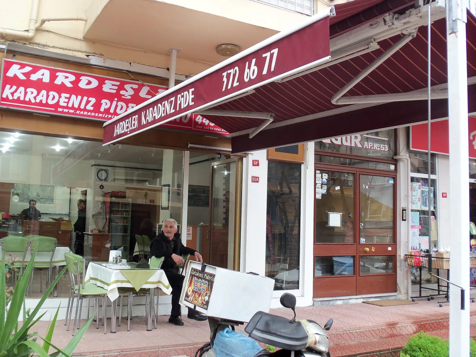 Kardeşler, Bağcılar