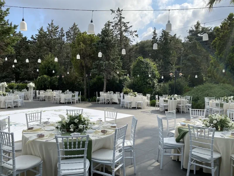 Golden Chef Restaurant, Sarıyer