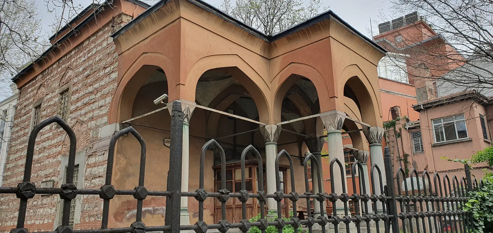 Fatih'te Kültür ve Sahneyle Bir Gün