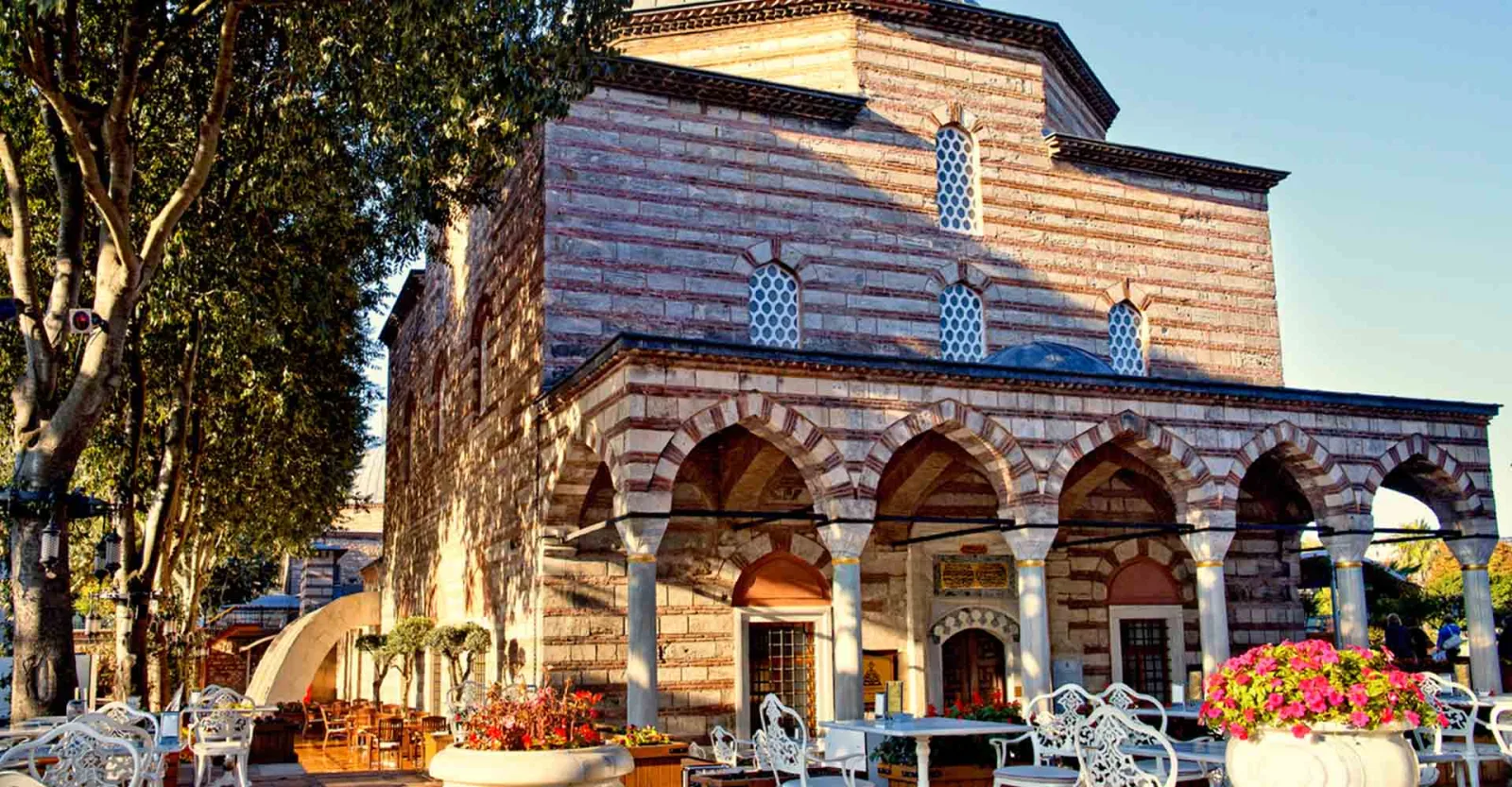 Mihri, Fatih, İstanbul
