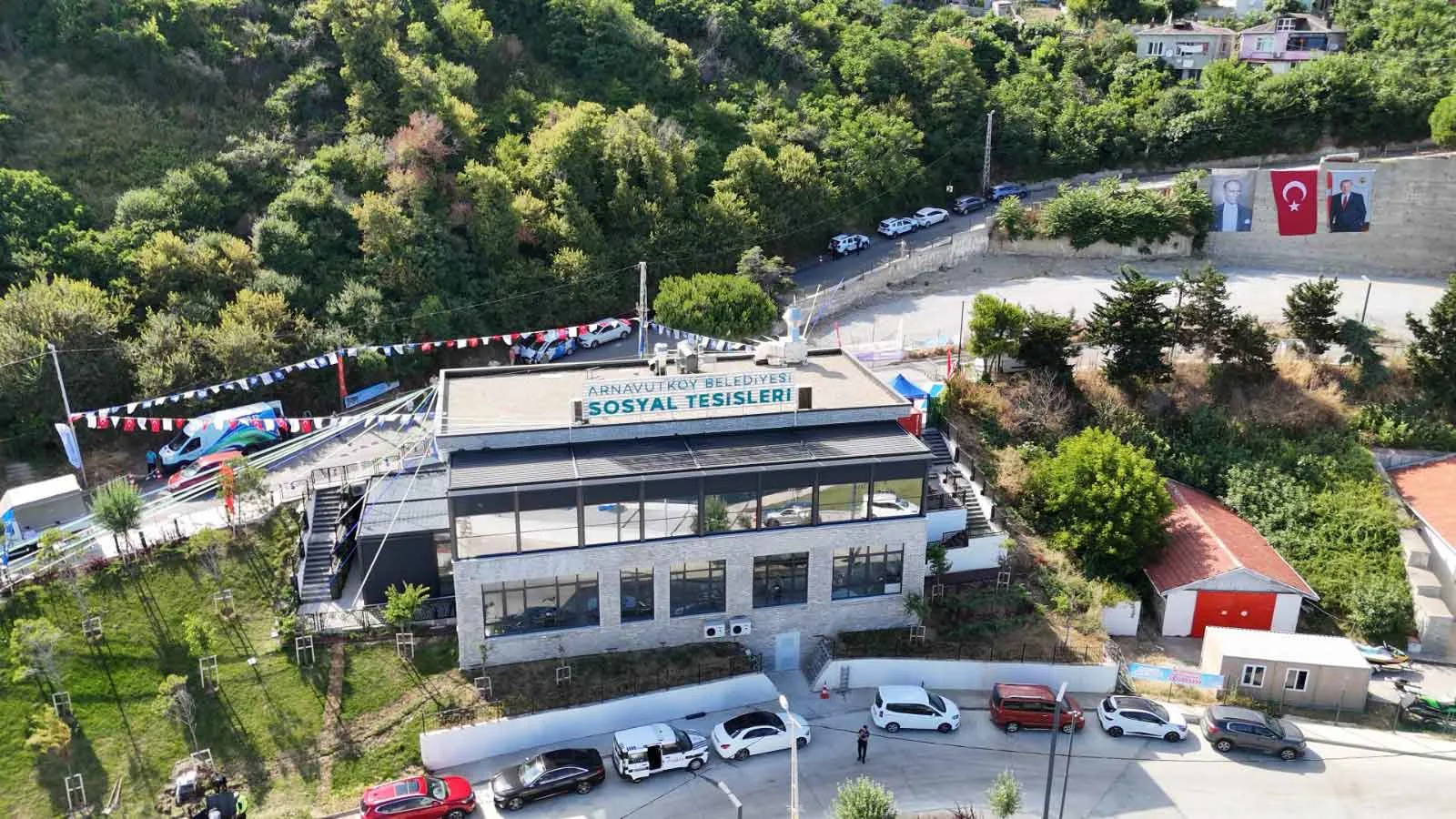 Arnavutköy Belediyesi Karaburun Liman Sosyal Tesisleri, Arnavutköy, İstanbul — Restoran