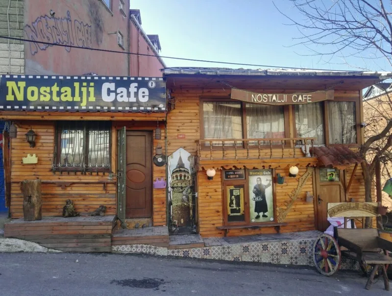 Nostalji Cafe, Arnavutköy